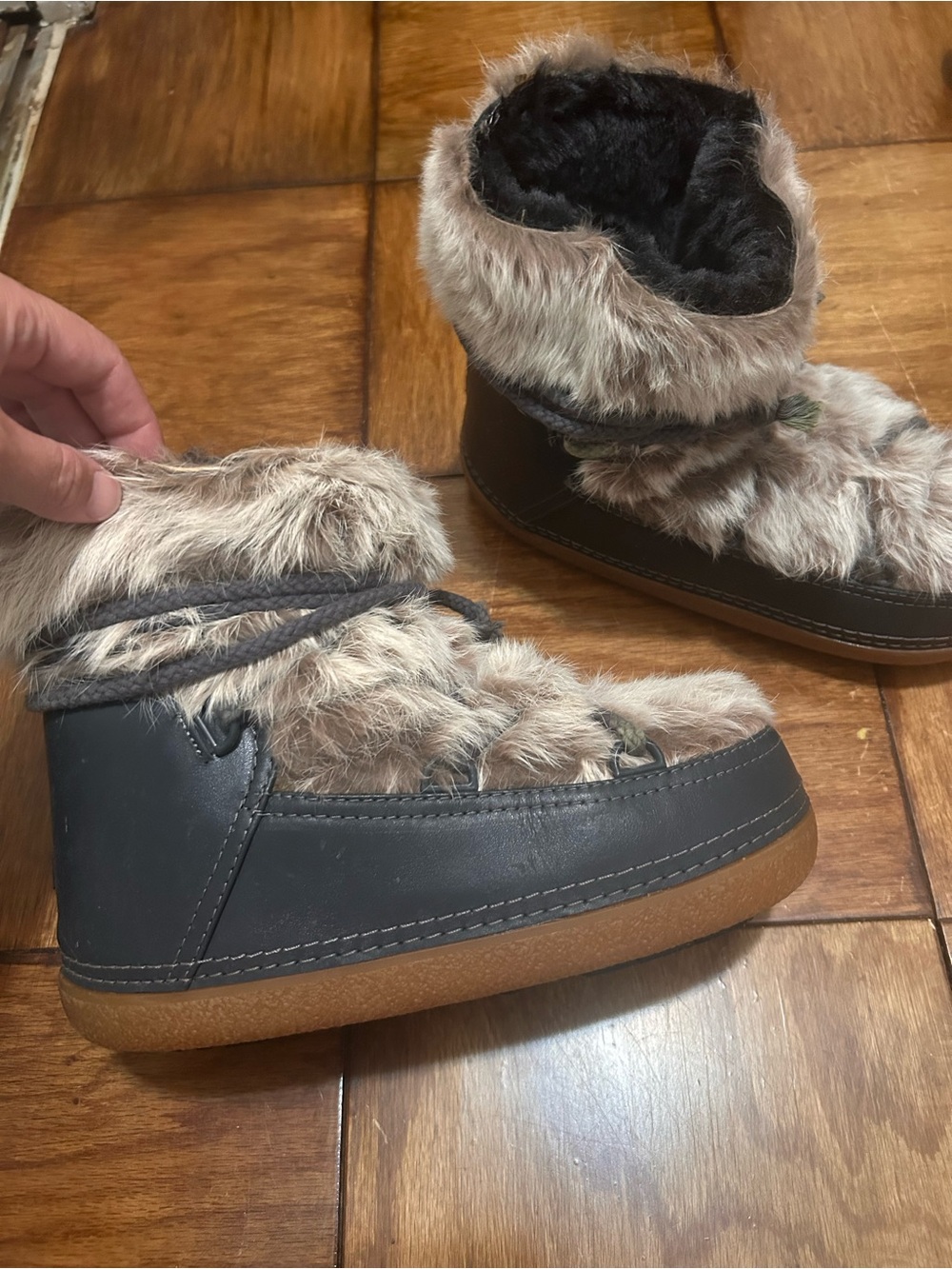 IKII Rabbit Fur Winter Boots - Picture 6 of 11
